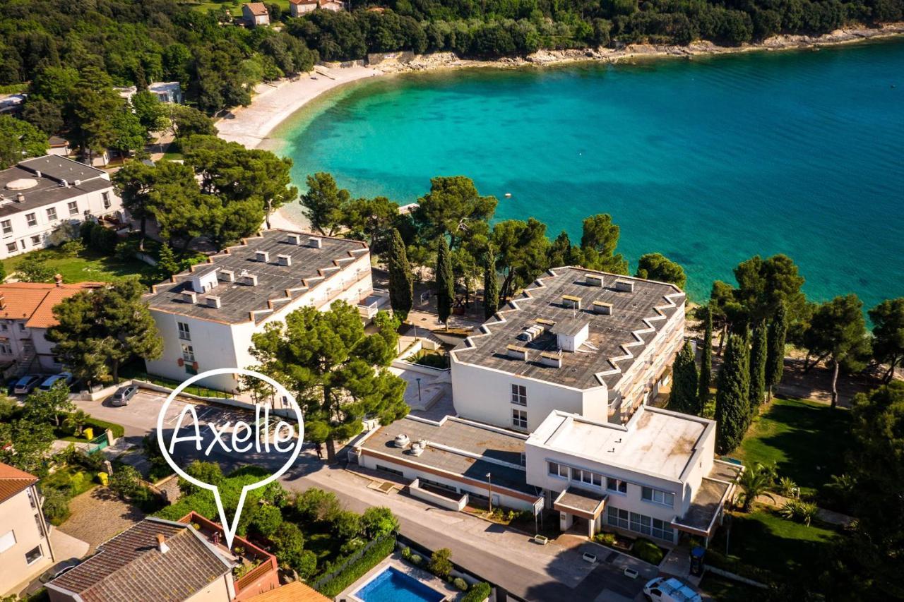 Apartment Axelle 50 Meters To The Beach Banjole Eksteriør billede